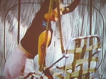 asinloopingrescue LG