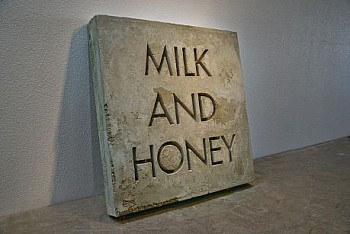 BULTMAN MilkAndHoney Concrete 40x40x7 LG