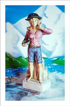 Molly Brown with Arrowhead water22x36 LG