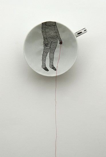 DIEM CHAU, SHADOW
Porcelain plate, cotton, organza & thread